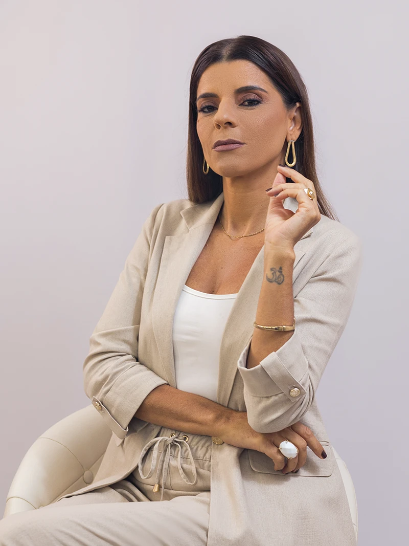 Aline Castelo Branco
